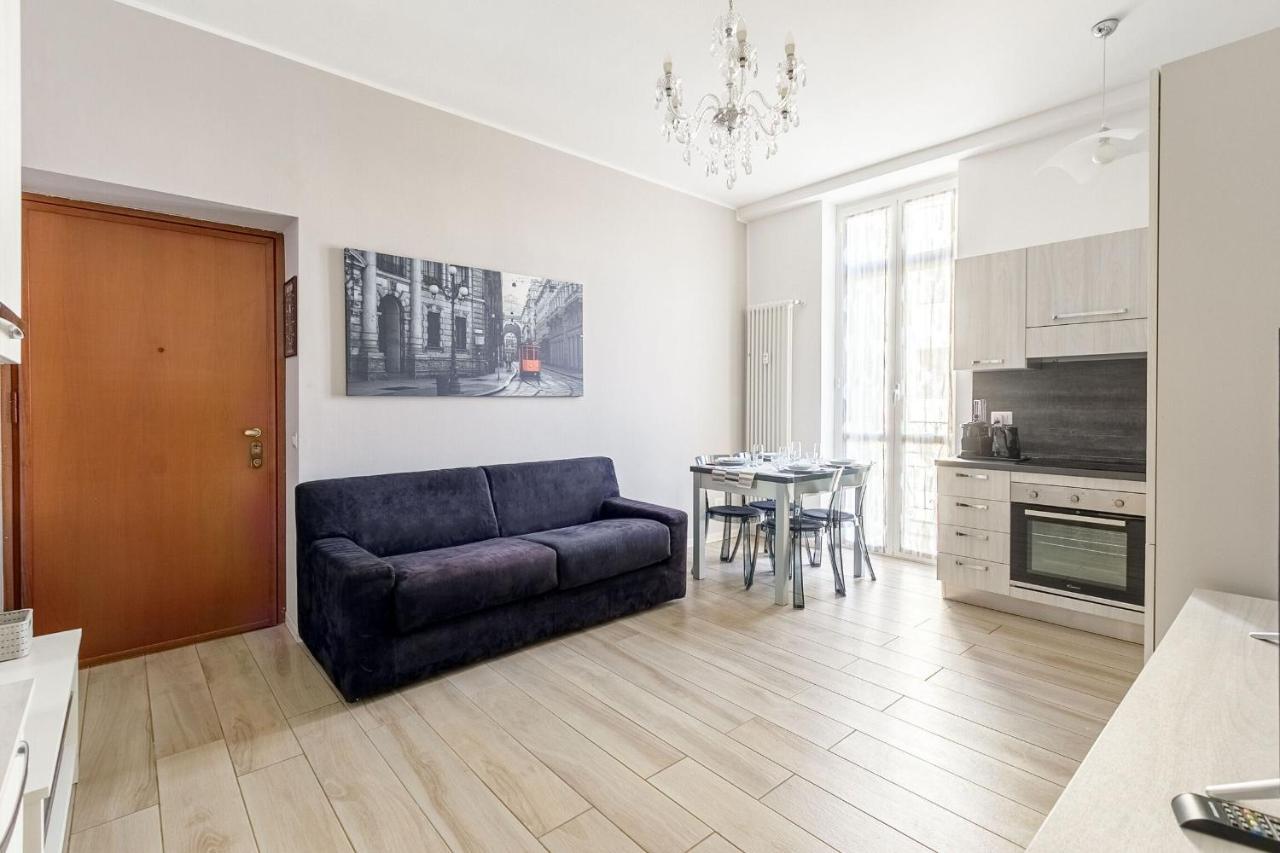Apartment Giuseppe Meda Milan
